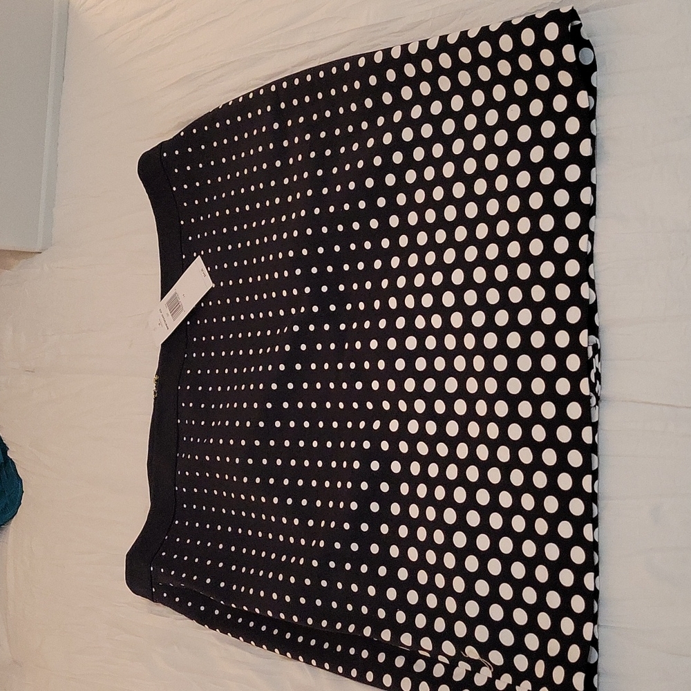 TOMMY HILFIGER BLACK / WHITE POLKA DOT SKIRT
